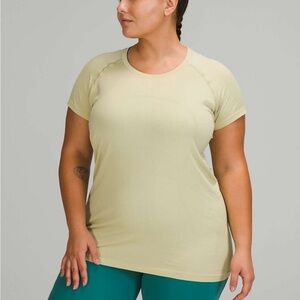 Lululemon Swiftly Tech Short Sleeve 2.0 | Size 16 | Dew Green